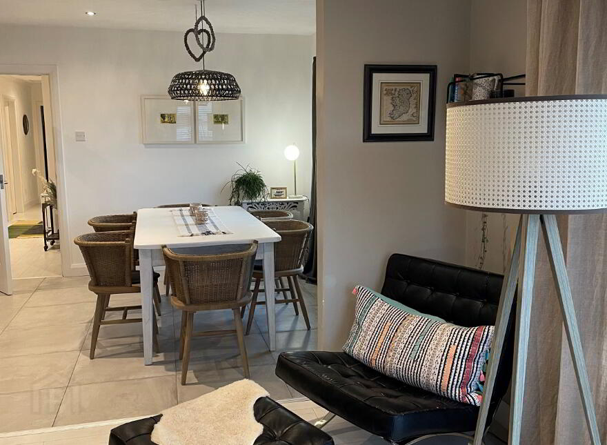 Driftwood, 25 Seafield Park, Portstewart, BT55 7JU