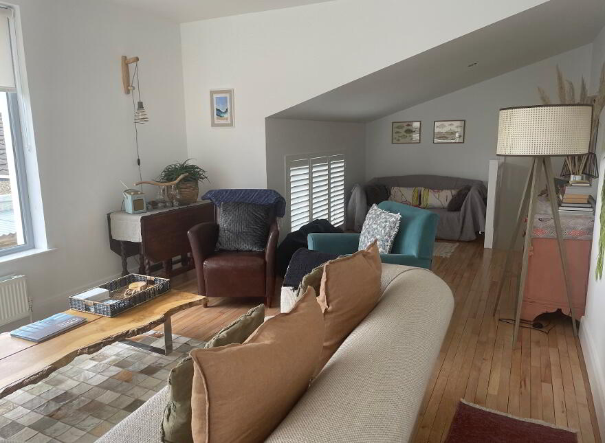 Driftwood, 25 Seafield Park, Portstewart, BT55 7JU