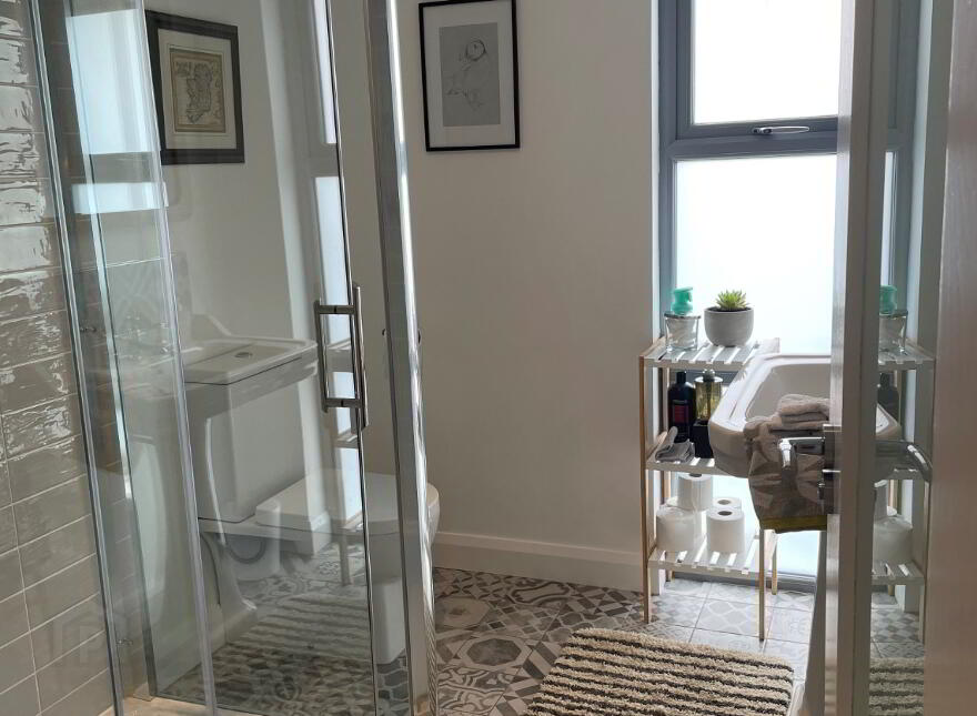 Driftwood, 25 Seafield Park, Portstewart, BT55 7JU