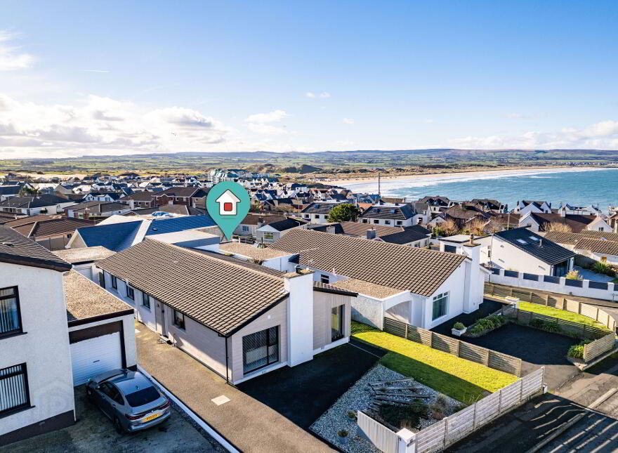 Driftwood, 25 Seafield Park, Portstewart, BT55 7JU