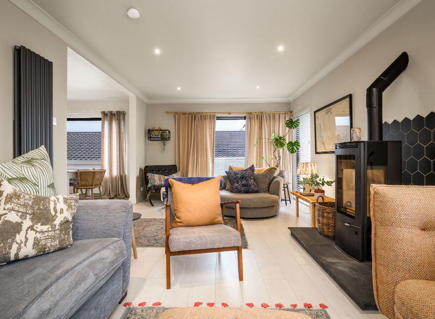 Driftwood, 25 Seafield Park, Portstewart, BT55 7JU