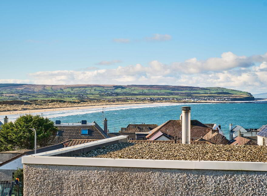 Driftwood, 25 Seafield Park, Portstewart, BT55 7JU