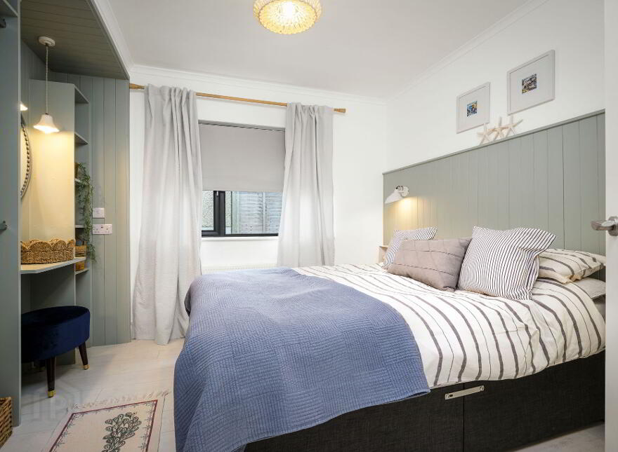 Driftwood, 25 Seafield Park, Portstewart, BT55 7JU