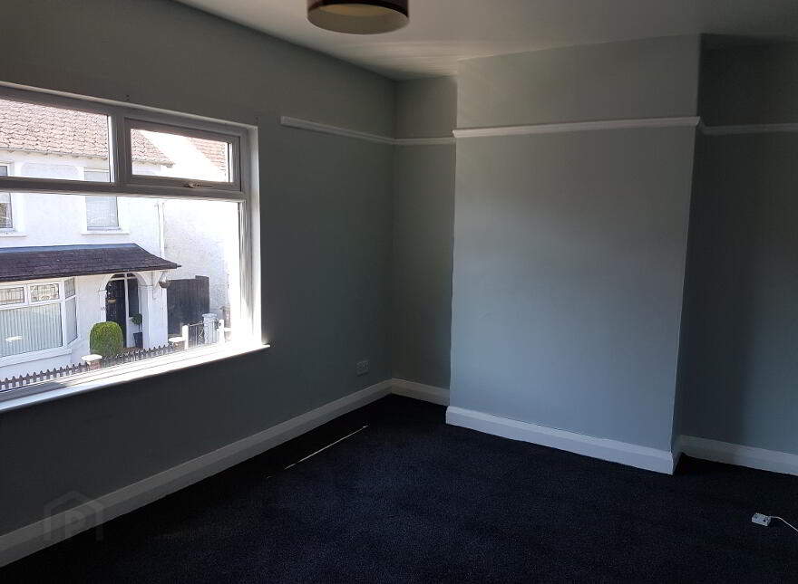 22 Hewitt Parade, Belfast, BT5 6JJ