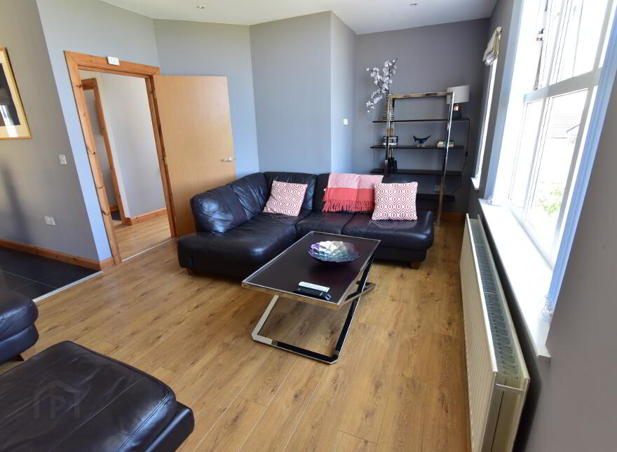 18 Lissadell Mews, Portstewart, BT55 7RW