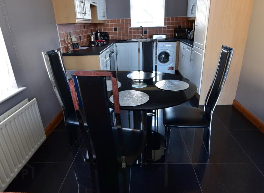 18 Lissadell Mews, Portstewart, BT55 7RW
