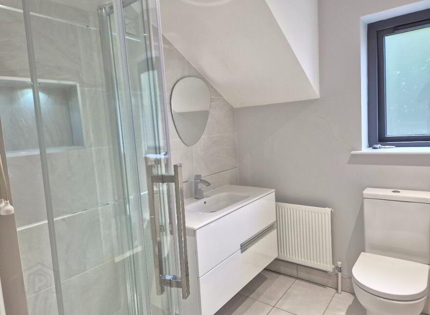 Victoria Gate, Waterside, Derry, BT47 2TP