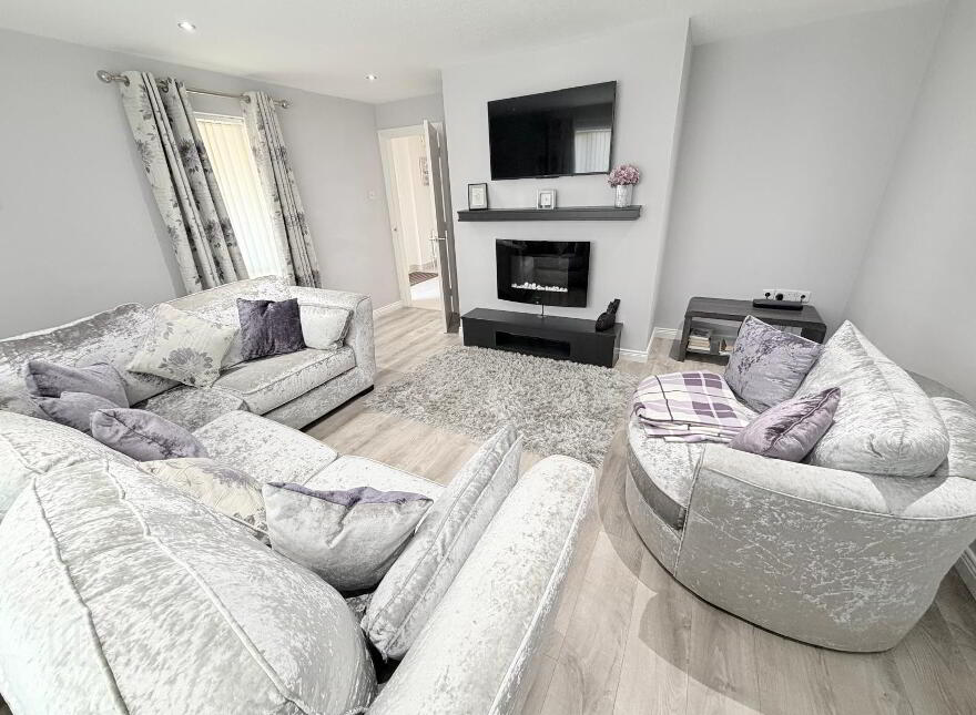 14 Aghermore Avenue, Portstewart, BT55 7QT