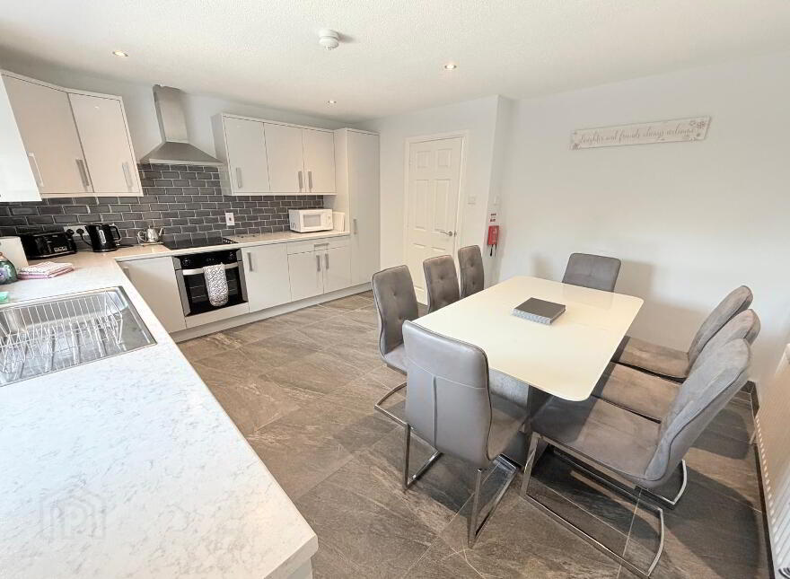 14 Aghermore Avenue, Portstewart, BT55 7QT