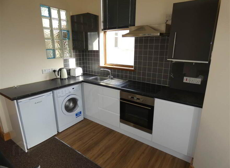 Flat 3 152 Upper Newtownards Road, 152 Upper Newtownards Road, Belfast, BT4 3EQ