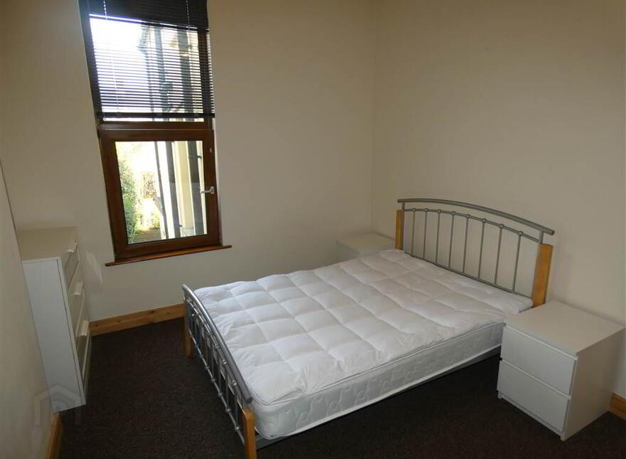 Flat 3 152 Upper Newtownards Road, 152 Upper Newtownards Road, Belfast, BT4 3EQ