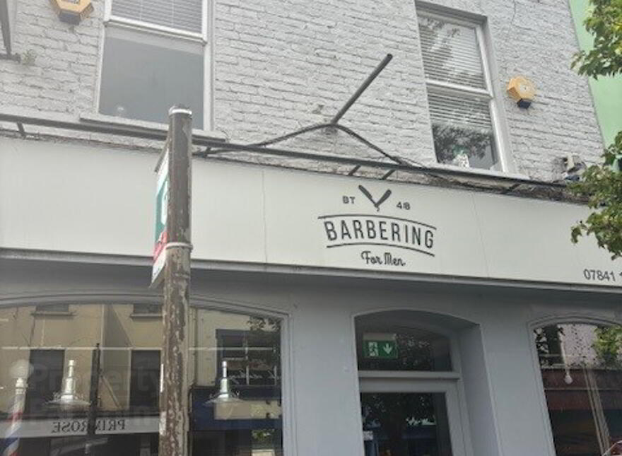 Prime  City Centre Location, 16 Carlisle Road, Derry, BT48 6JN photo