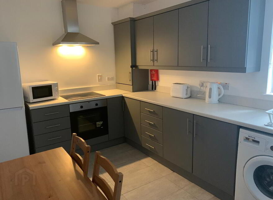 Fitzroy Avenue, Ormeau Road, Belfast, BT7 1HS