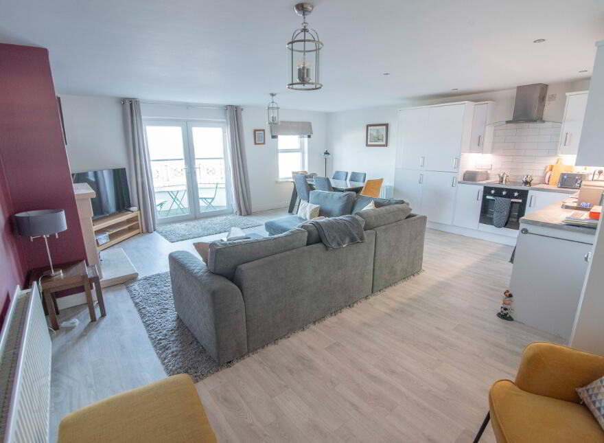 47 West Strand Avenue, Portrush, BT56 8FD