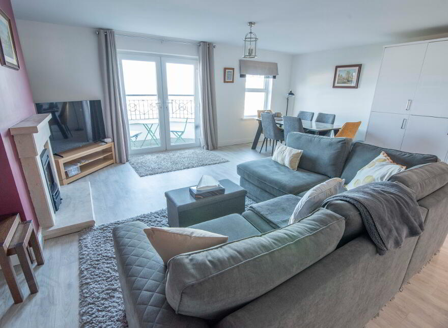47 West Strand Avenue, Portrush, BT56 8FD