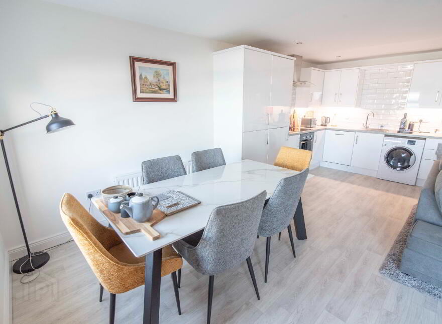 47 West Strand Avenue, Portrush, BT56 8FD
