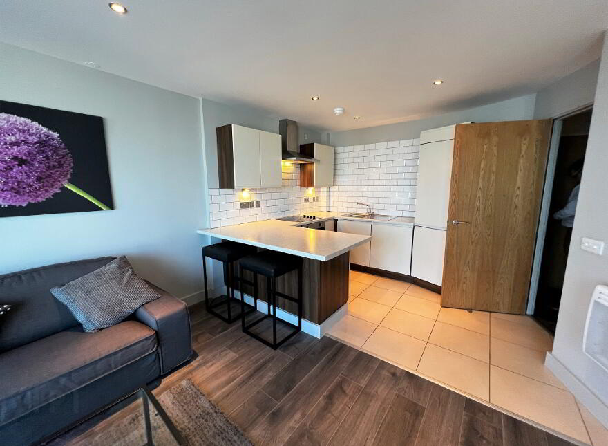 9-09 Obel, 62 Donegall Quay, Belfast, BT1 3NH