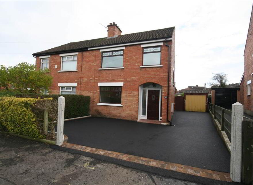 32 Merok Park, Belfast, BT6 9LT photo