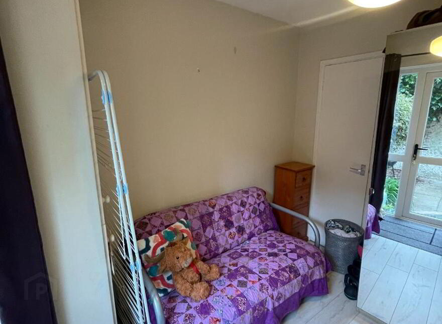 27A Eastleigh Dale, Belfast, BT4 3DT