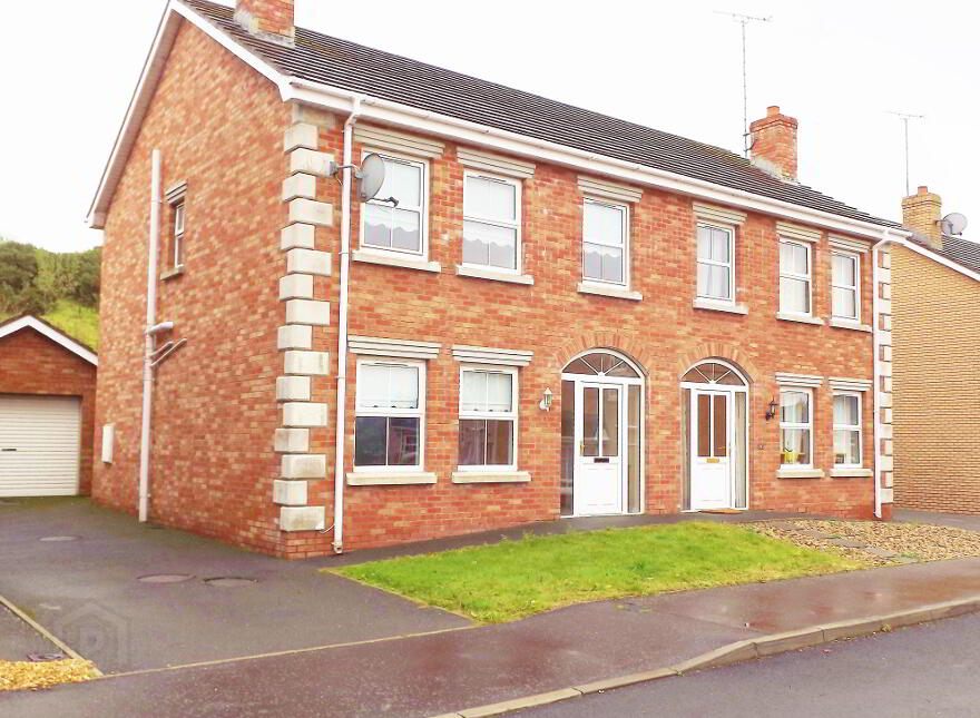 4 Magheraknock Park, Ballynahinch, BT24 8TJ