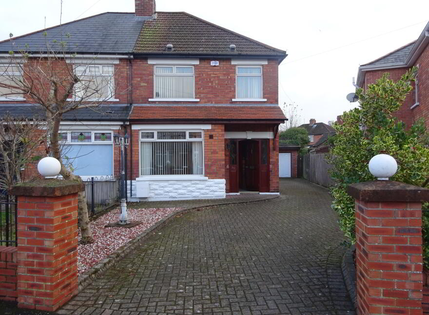 89 Mount Merrion Park, Belfast, BT6 0GA photo