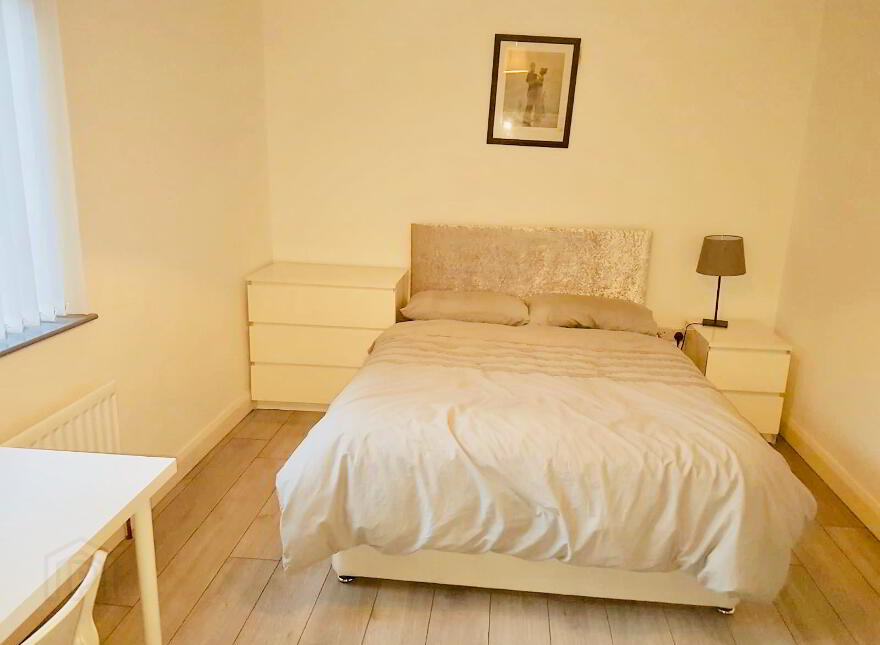 Magdela Street, Botanic, Belfast, BT7 1PV