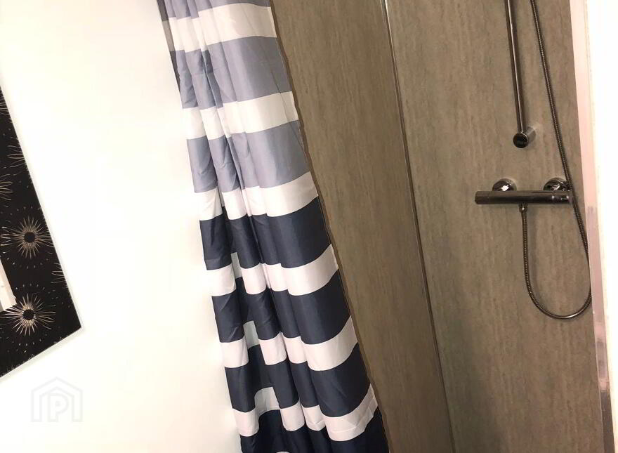 Room 7, 37 Magdela Street, Botanic, Belfast, BT7 1PV