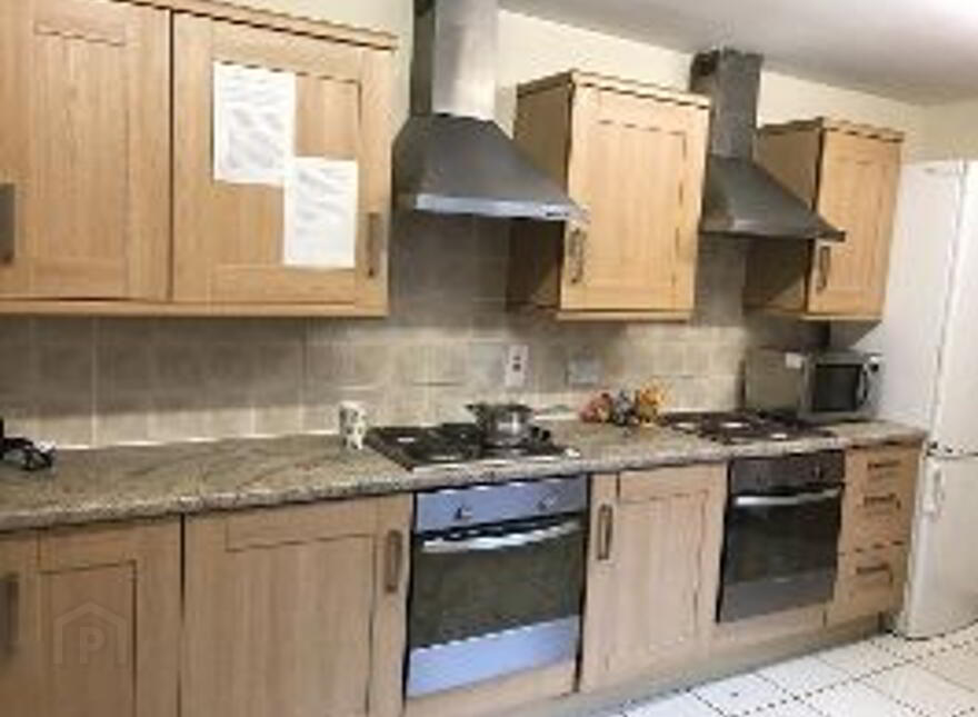 Room 3, 20 Ireton Street, Botanic, Belfast, BT7 1LH