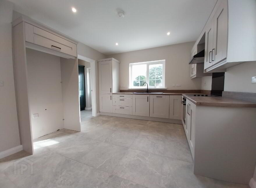 The Redhall, Dickson's Wood, Craigavon, BT65 5EZ