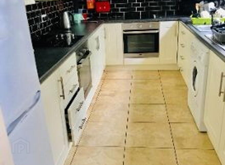 Sandhurst Drive, Stranmillis, Belfast, BT9 5AY