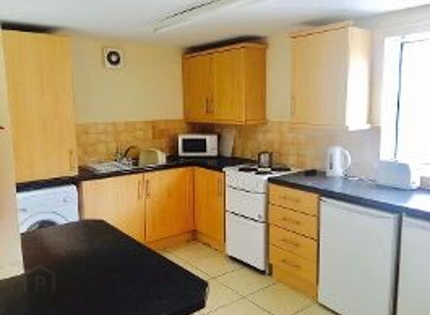 Rathcoole Street, Lisburn Road, Belfast, BT9 7GA