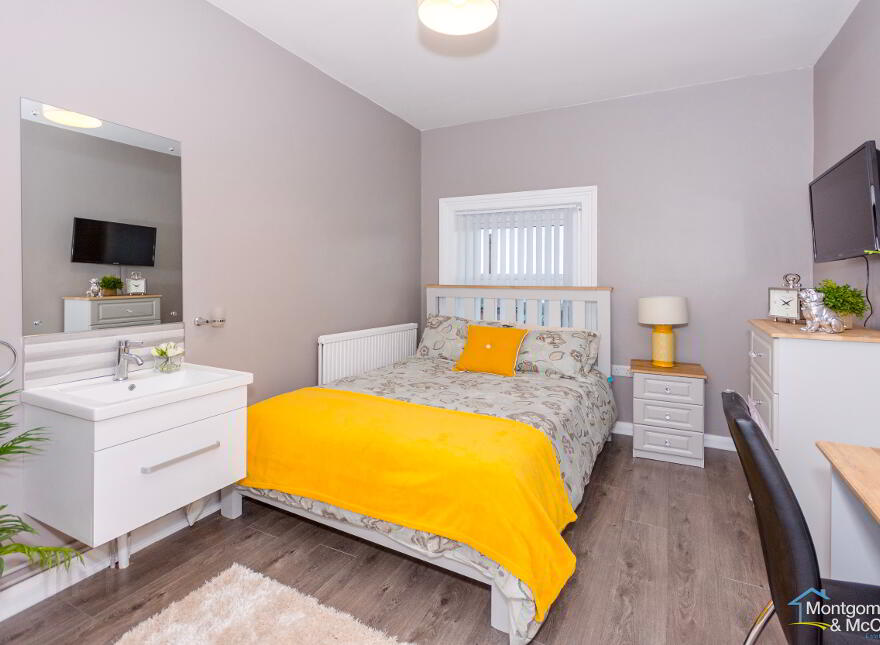 Rooms To Let, 34 Northland Road, Cityside, Londonderry, BT48 7NA
