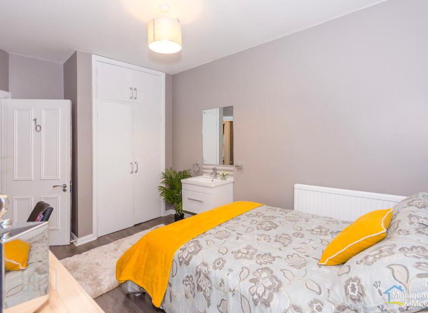 Rooms To Let, 34 Northland Road, Cityside, Londonderry, BT48 7NA