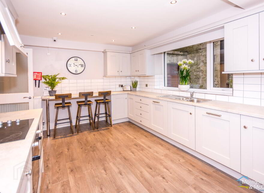 Rooms To Let, 34 Northland Road, Cityside, Londonderry, BT48 7NA