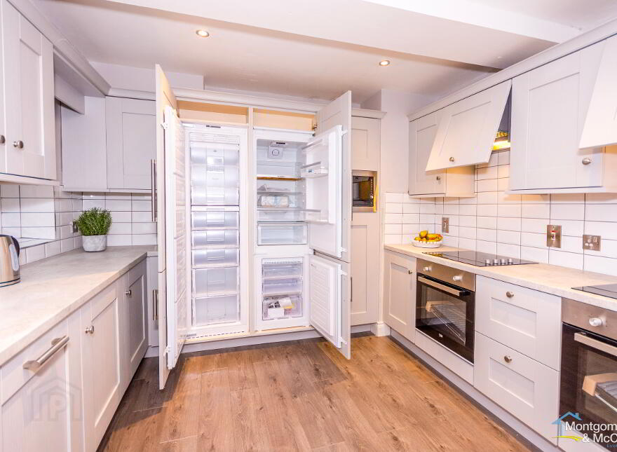 Rooms To Let, 34 Northland Road, Cityside, Londonderry, BT48 7NA