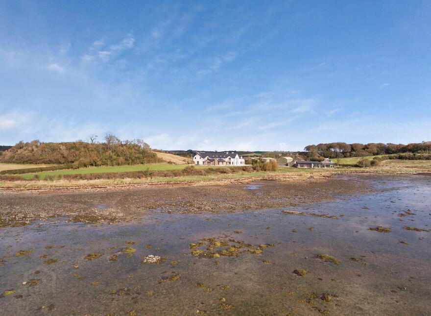 Ballyurnanellan House, 84a Newtownards Road, Greyabbey, Newtownards, BT22 2QJ