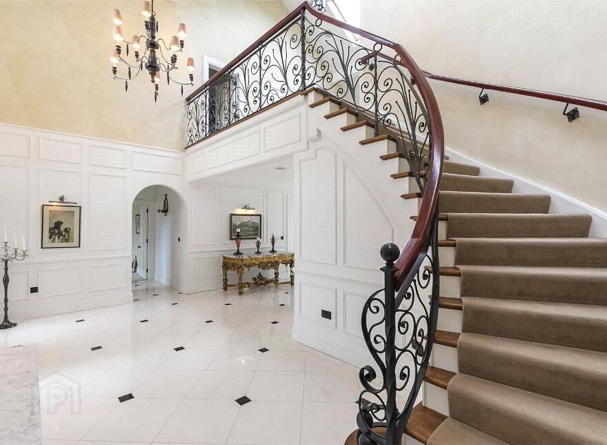 Ballyurnanellan House, 84a Newtownards Road, Greyabbey, Newtownards, BT22 2QJ