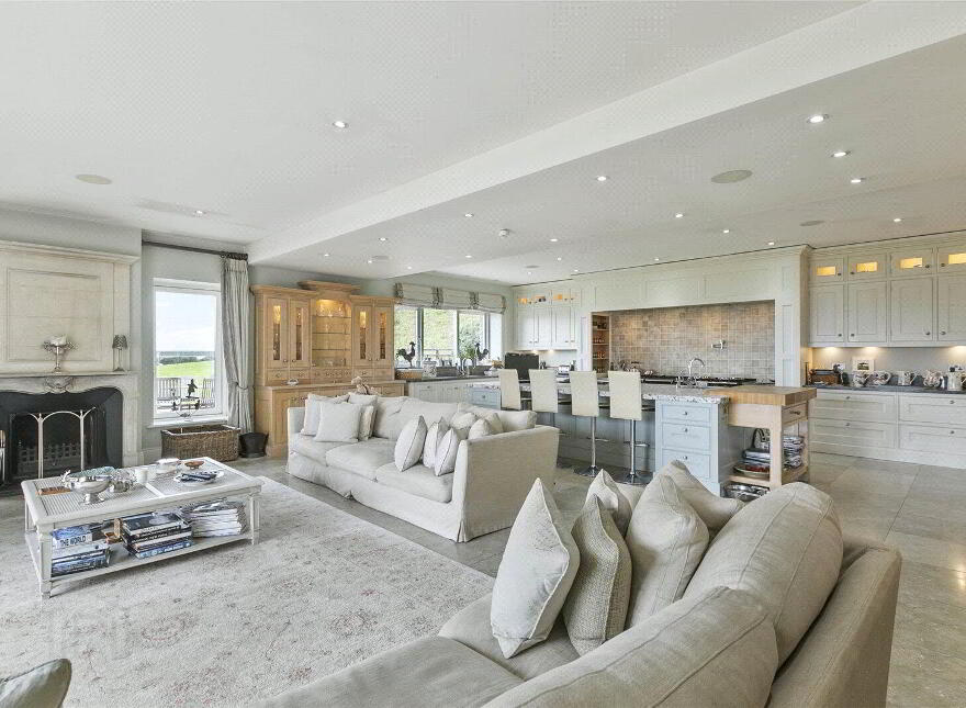 Ballyurnanellan House, 84a Newtownards Road, Greyabbey, Newtownards, BT22 2QJ