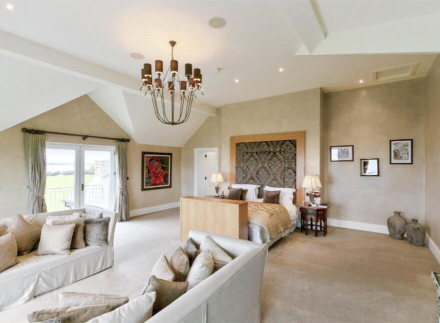 Ballyurnanellan House, 84a Newtownards Road, Greyabbey, Newtownards, BT22 2QJ