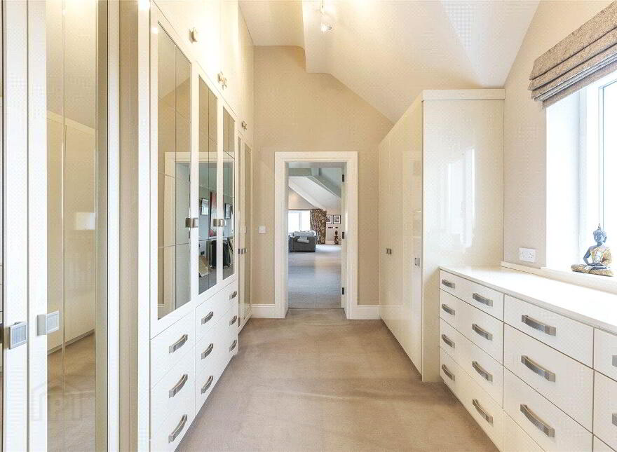 Ballyurnanellan House, 84a Newtownards Road, Greyabbey, Newtownards, BT22 2QJ