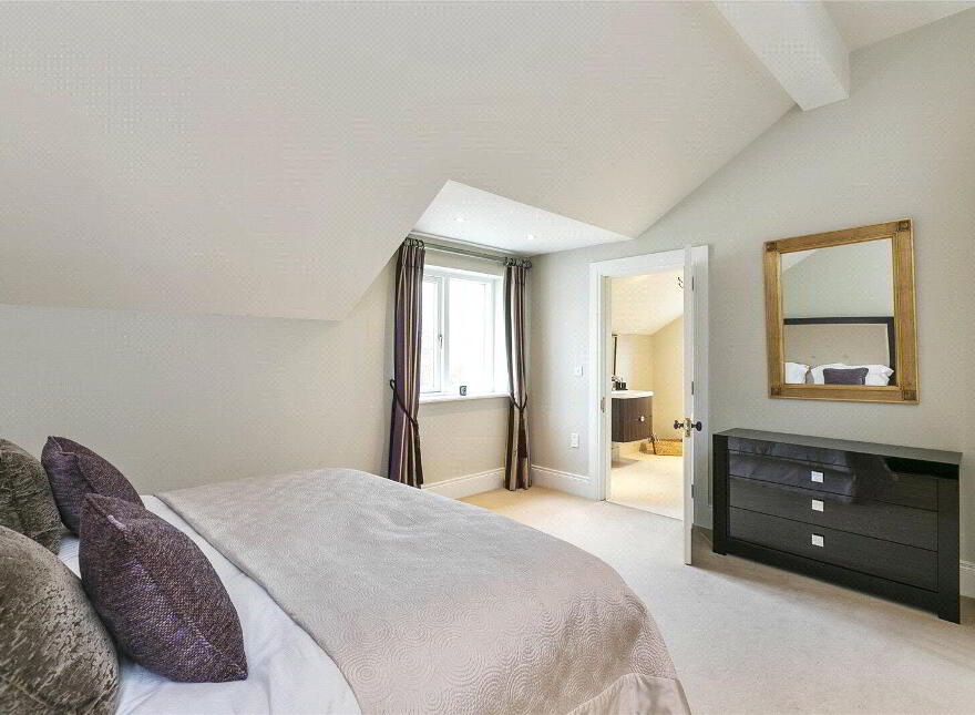 Ballyurnanellan House, 84a Newtownards Road, Greyabbey, Newtownards, BT22 2QJ