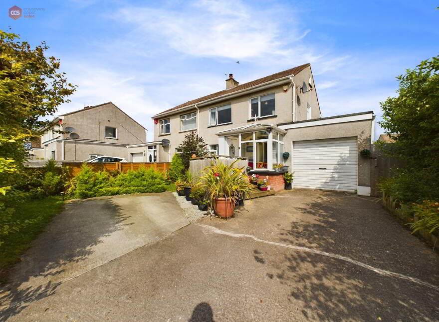 11 Flowerfield Road, Portstewart, BT55 7JG photo