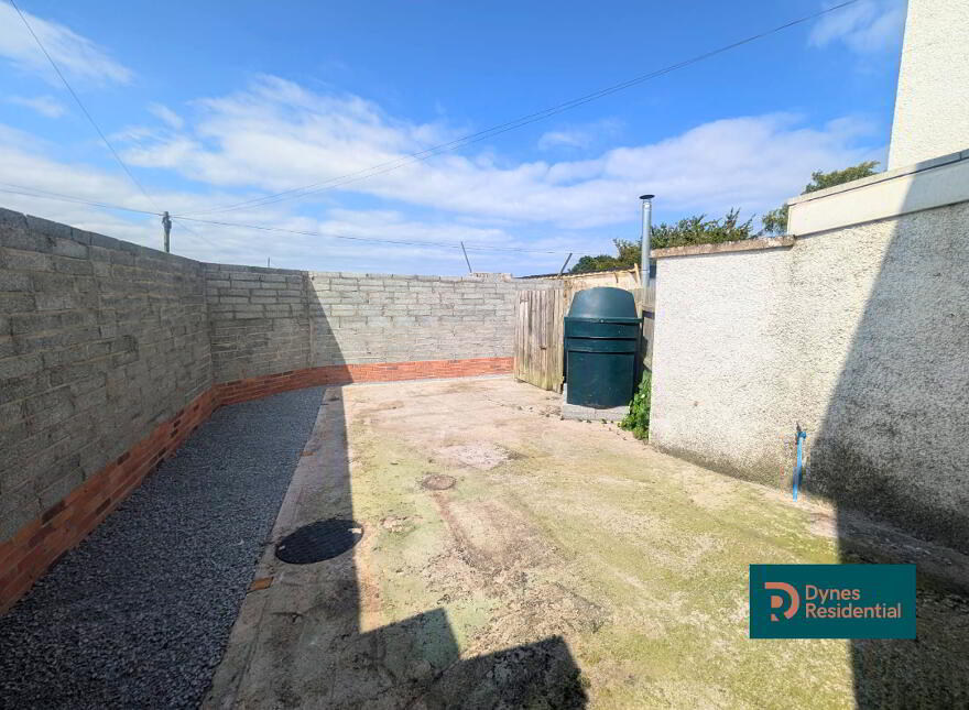 83 Newtownards Road, Donaghadee, BT21 0PT