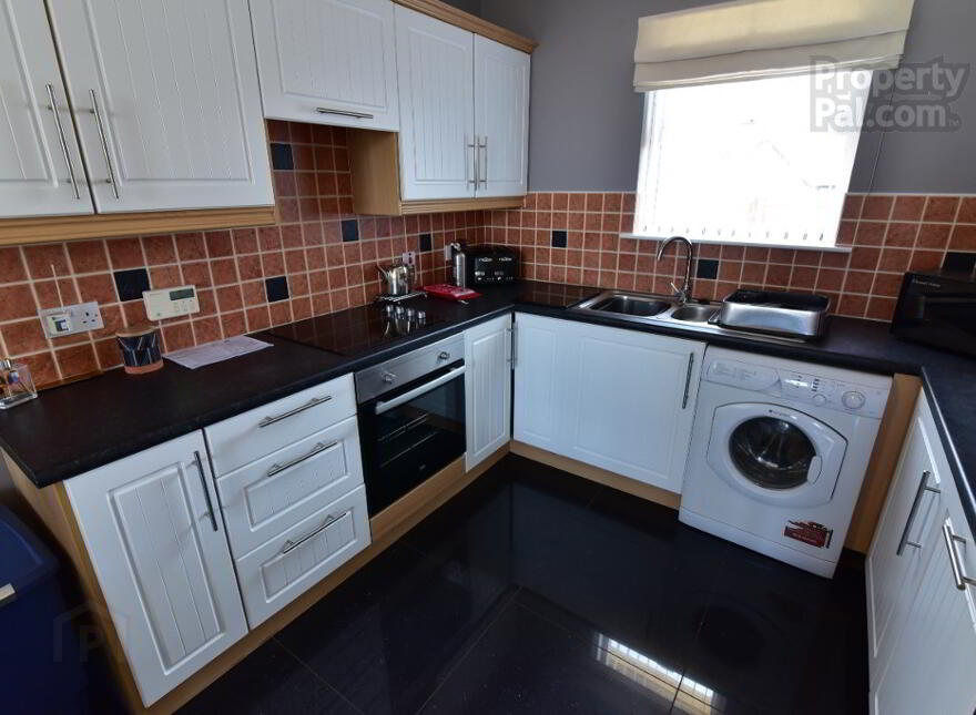 18 Lissadell Mews (Student Let), Portstewart, BT55 7RW