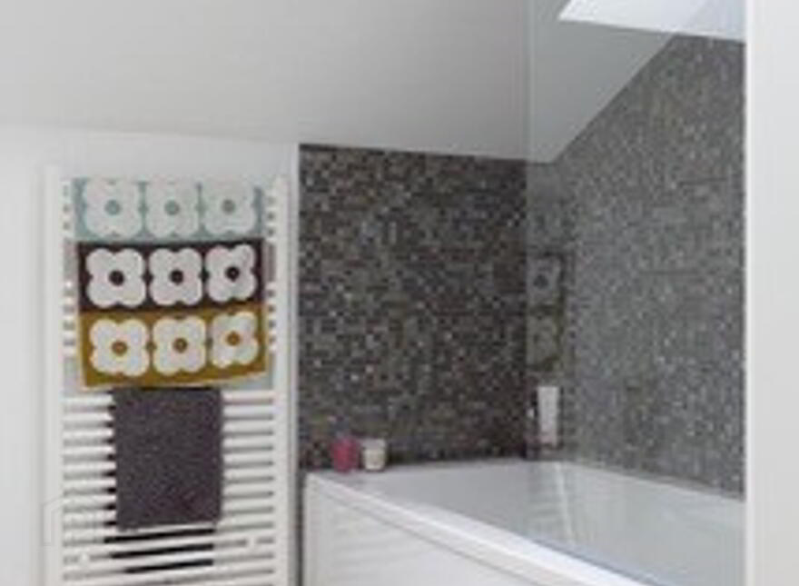 The White House, 47 Ballyreagh Road, Portrush, BT56 8LT