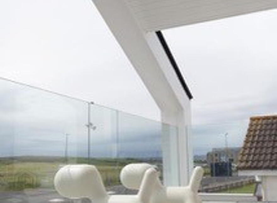 The White House, 47 Ballyreagh Road, Portrush, BT56 8LT