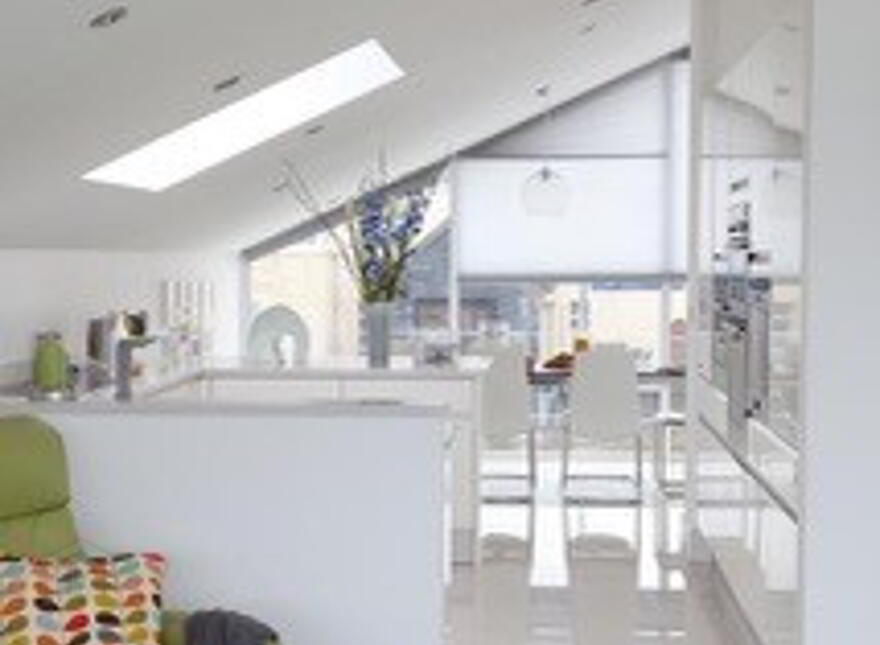 The White House, 47 Ballyreagh Road, Portrush, BT56 8LT