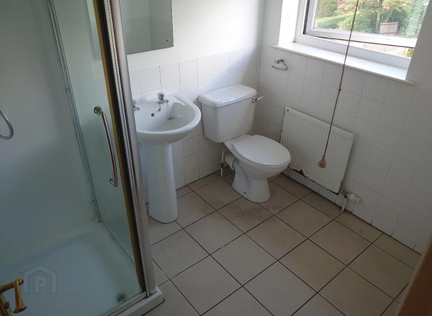 71 Tates Avenue, Belfast, BT9 7BZ