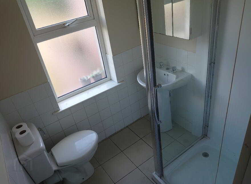 71 Tates Avenue, Belfast, BT9 7BZ