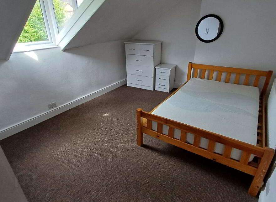 65 Rugby Avenue, Belfast, BT7 1RE